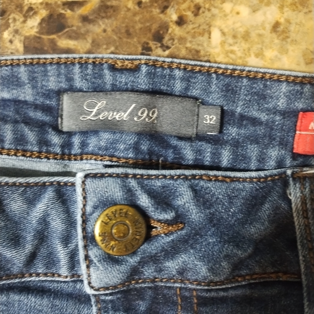 2 Pairs - Level 99 Jeans - Picture 3 of 16